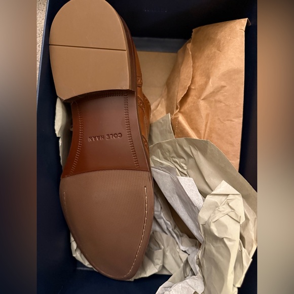 Cole Haan Tan Brogue Oxfords - Picture 3 of 4